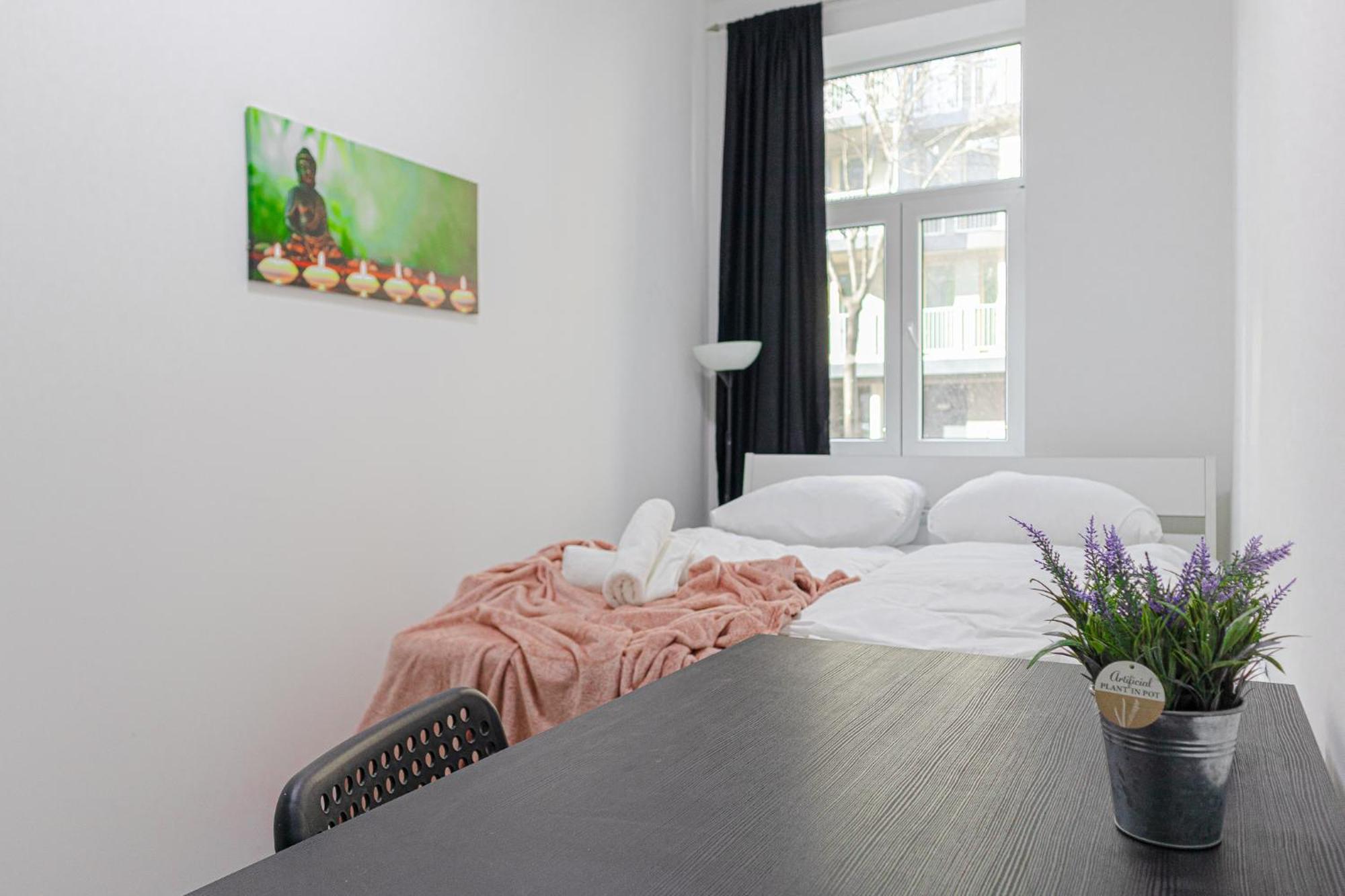 Affordable 5-Br Shared Apartment / Enkplatz U3 Getaway Wien Ngoại thất bức ảnh